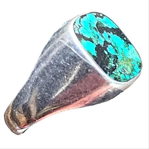 Vintage sterling silver ring made in Israel size 6.5 beautiful green sto… - Picture 2 of 8